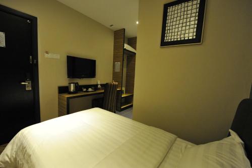 Guestroom, Milano Hotel in Kluang Guestroom, Milano Hotel in Kluang