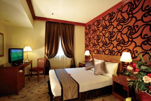 Oxford Hotel near Bugis Junction Oxford Hotel near Bugis Junction