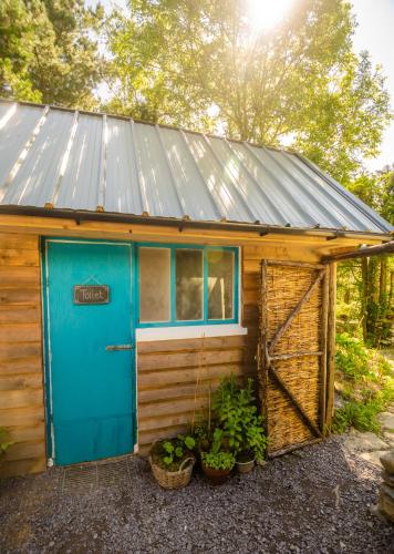 Baño, The Botanical Bell Tent in Glengarriff Baño, The Botanical Bell Tent in Glengarriff