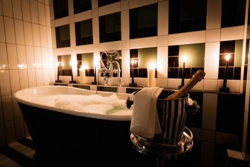 Facilities, Malmaison Birmingham in Birmingham City Center Facilities, Malmaison Birmingham in Birmingham City Center