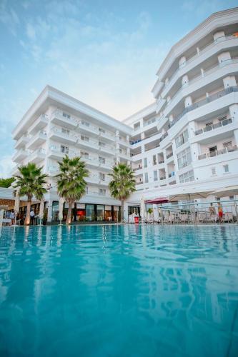 泳池, Klajdi Resort & SPA in 戈列姆 泳池, Klajdi Resort & SPA in 戈列姆