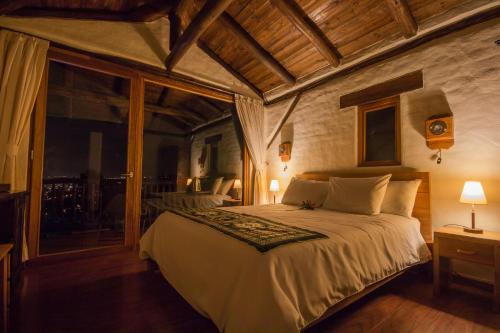 Ilatoa Lodge in ตุมบาโก Ilatoa Lodge in ตุมบาโก