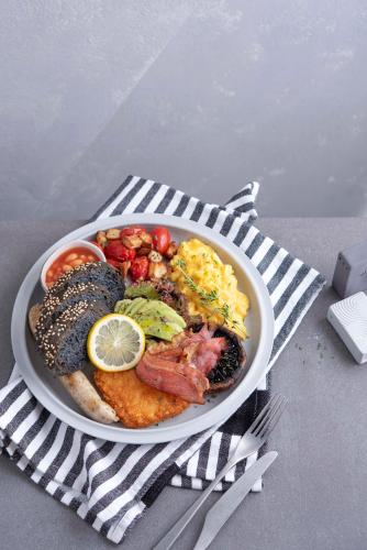 Food and beverages, Tuve in Causeway Bay Food and beverages, Tuve in Causeway Bay