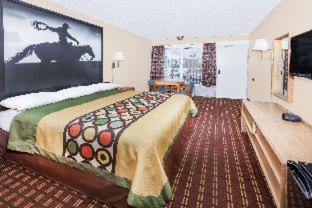 Super 8 By Wyndham Longview/I-20 in Longview (TX) Super 8 By Wyndham Longview/I-20 in Longview (TX)