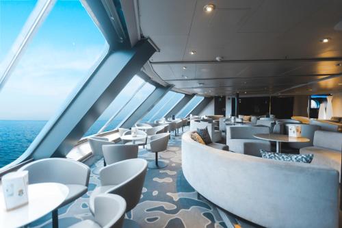 Bar/Lounge, Silja Line ferry - Helsinki to Stockholm near Kaivopuisto Bar/Lounge, Silja Line ferry - Helsinki to Stockholm near Kaivopuisto