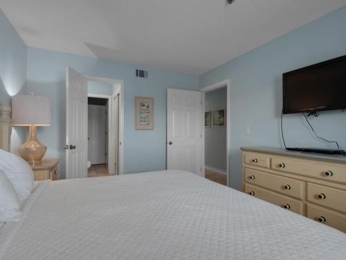 Crystal Sands III near Crab Trap Crystal Sands III near Crab Trap