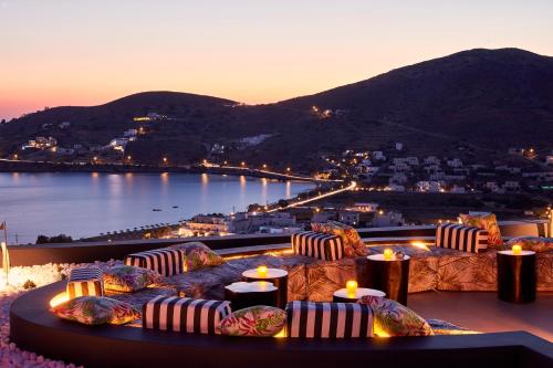 Food and beverages, Liostasi in Ios Chora Food and beverages, Liostasi in Ios Chora