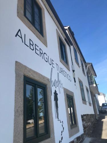 Facilities, Huellas Albergue-Turistico in Portomarin Facilities, Huellas Albergue-Turistico in Portomarin