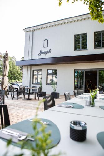 Vchod, Hotel Restaurant Joseph in Bruckneudorf Vchod, Hotel Restaurant Joseph in Bruckneudorf