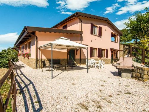 Exterior view, Charming Farmhouse in Apecchio Marche with Private Terrace in Apecchio Exterior view, Charming Farmhouse in Apecchio Marche with Private Terrace in Apecchio