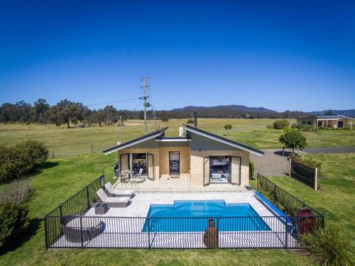 Mandalay Villas - Villa 1 in Raymond Terrace Mandalay Villas - Villa 1 in Raymond Terrace