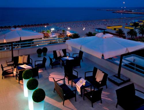 Terraza/balcón, Hotel Europa Beach Village in Giulianova Terraza/balcón, Hotel Europa Beach Village in Giulianova