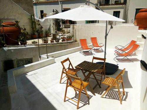 Balcony/terrace, Miciosa - Immobilevante in Ponza Island Balcony/terrace, Miciosa - Immobilevante in Ponza Island