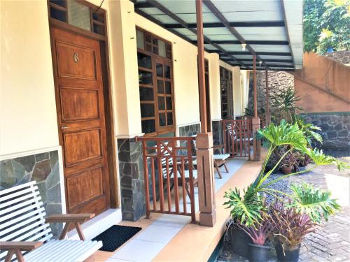 Entrance, Hotel Wismancala Kaliurang near Merapi Mount Entrance, Hotel Wismancala Kaliurang near Merapi Mount
