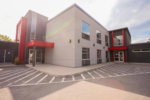 A szálláshely kívülről, Motel Newstar Laval in Laval (Qébec) A szálláshely kívülről, Motel Newstar Laval in Laval (Qébec)
