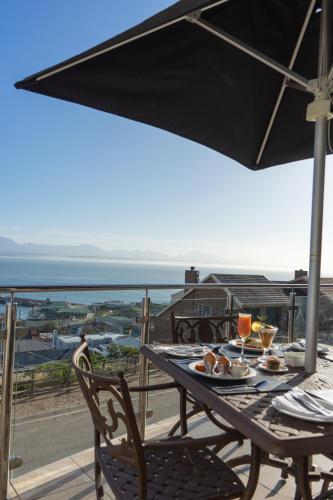 Terraza/balcón, Bartnique Pensión (Bartnique Guesthouse) in Mossel Bay Terraza/balcón, Bartnique Pensión (Bartnique Guesthouse) in Mossel Bay