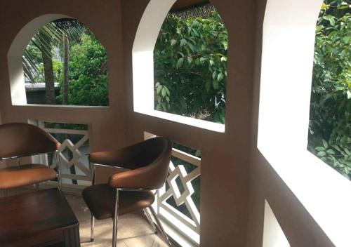 شرفة/ تراس, Mahoya in كادوجاناوا شرفة/ تراس, Mahoya in كادوجاناوا