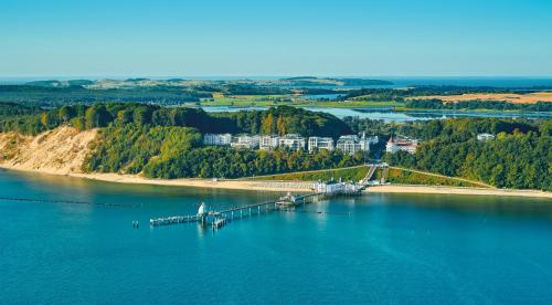 Beach, ROEWERS Privathotel & Spa in Ostseebad Sellin Beach, ROEWERS Privathotel & Spa in Ostseebad Sellin