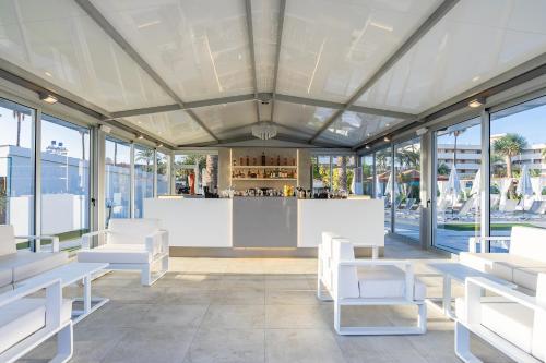 bar/salon, Sanom Beach Resort Only Adults in Gran Canaria bar/salon, Sanom Beach Resort Only Adults in Gran Canaria