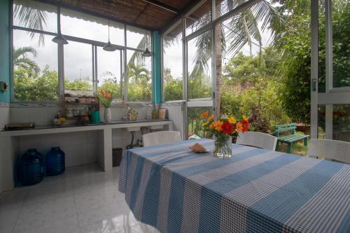 Kitchen, Vila Basi in Nguyet Hang Kitchen, Vila Basi in Nguyet Hang