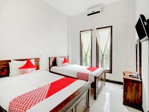 Hotel OYO 3156 Hotel Warta Dua