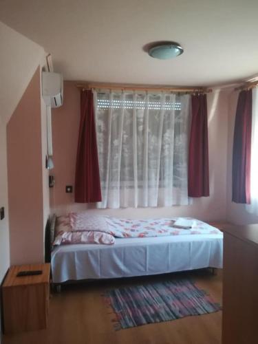 Karika Vendeghaz in Hajduszoboszlo Karika Vendeghaz in Hajduszoboszlo