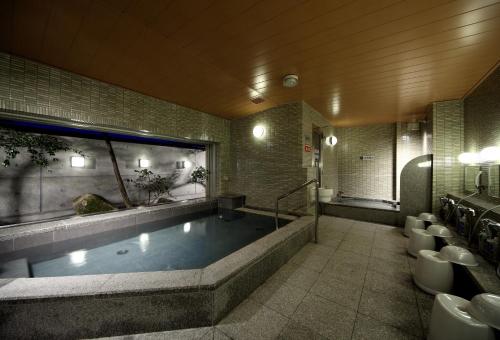 Bilik Mandi, Tsuruga Manten Hotel Ekimae in Tsuruga Bilik Mandi, Tsuruga Manten Hotel Ekimae in Tsuruga