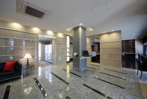 Lobi, Tsuruga Manten Hotel Ekimae in Tsuruga Lobi, Tsuruga Manten Hotel Ekimae in Tsuruga