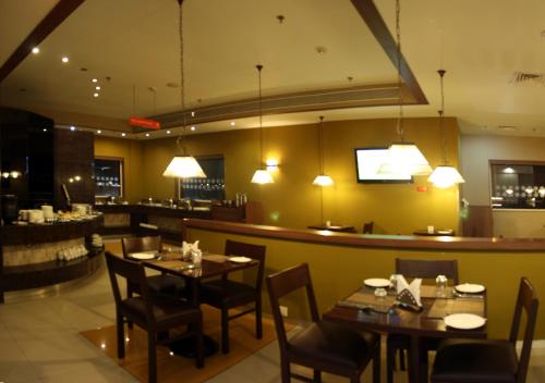 Restaurant, Ginger Hotel Guwahati in Guwahati Restaurant, Ginger Hotel Guwahati in Guwahati