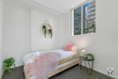WARRICK FRAM 3 BEDS APT FREE PARKING WALK TO WESTFIELD CLOSE TO HOSPITAL NWF003 in Warwick Farm WARRICK FRAM 3 BEDS APT FREE PARKING WALK TO WESTFIELD CLOSE TO HOSPITAL NWF003 in Warwick Farm