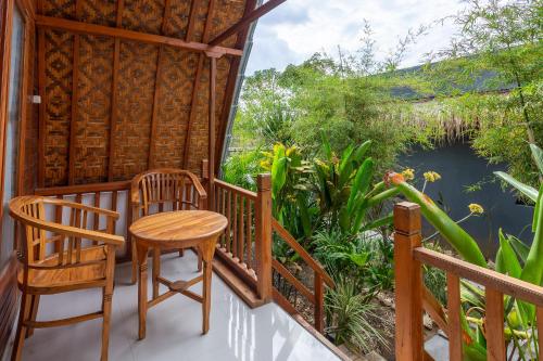 Balcony/terrace, Penida Krusty Hill by ecommerceloka in Nusa Penida Balcony/terrace, Penida Krusty Hill by ecommerceloka in Nusa Penida