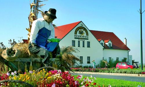A szálláshely kívülről, Hanfthal-Hof in Laa an der Thaya A szálláshely kívülről, Hanfthal-Hof in Laa an der Thaya