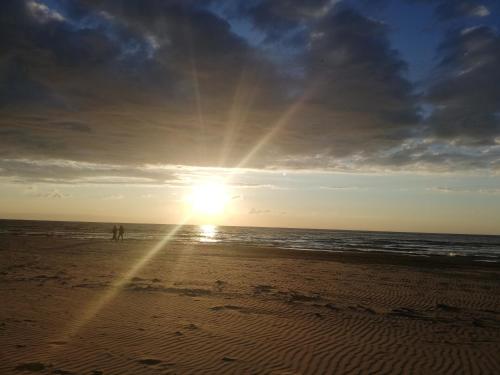 منظر, 15 minutes from the Beach and city Center 7 minutes from the airport in مطار ريجا منظر, 15 minutes from the Beach and city Center 7 minutes from the airport in مطار ريجا