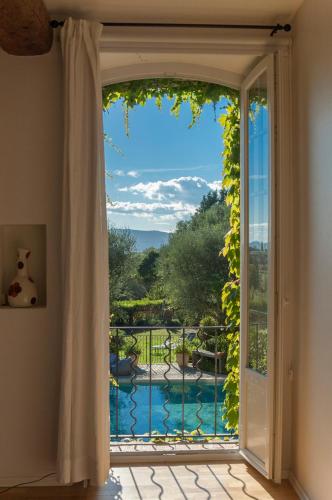נוף, Le Manoir de L'Etang in Mougins נוף, Le Manoir de L'Etang in Mougins
