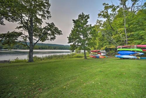 Cozy Stockbridge Cabin - Walk to Beach and Lake! in Stockbridge (MA) Cozy Stockbridge Cabin - Walk to Beach and Lake! in Stockbridge (MA)