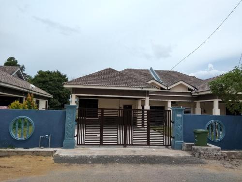 Exterior view, Homestay Pekan BDR in Pekan Exterior view, Homestay Pekan BDR in Pekan