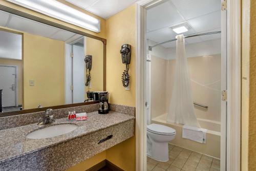 Baño, Econo Hospedaje (Econo Lodge) in Easton (MD) Baño, Econo Hospedaje (Econo Lodge) in Easton (MD)