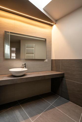 Bathroom, Astoria Boutique Apartments in Santo Stefano Bathroom, Astoria Boutique Apartments in Santo Stefano