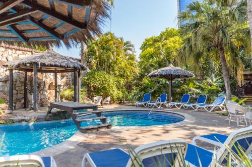 Schwimmbad, Paramanta LifeStyle Hotel **** in Asuncion Schwimmbad, Paramanta LifeStyle Hotel **** in Asuncion