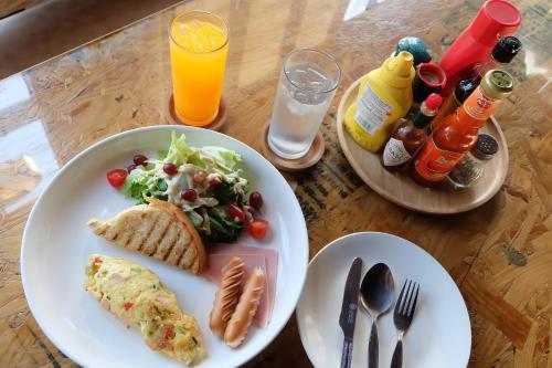 Food and beverages, LeMae Residence, Phetchaburi, Khao Yoi District in Phetchaburi Food and beverages, LeMae Residence, Phetchaburi, Khao Yoi District in Phetchaburi