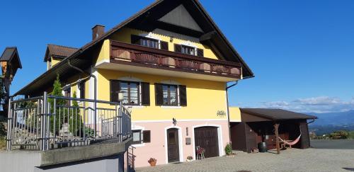 A szálláshely kívülről, Wein- und Weitblick in Gleinstätten A szálláshely kívülről, Wein- und Weitblick in Gleinstätten