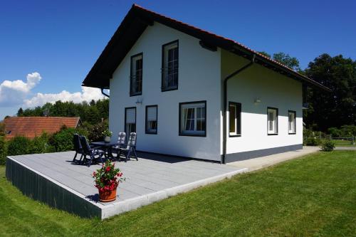 Balcony/terrace, Ferienhaus Englburg in absolut ruhiger Lage in Tittling Balcony/terrace, Ferienhaus Englburg in absolut ruhiger Lage in Tittling
