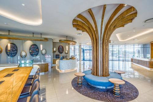 Restaurant, Radisson Hotel and Convention Centre OR Tambo Airport in Johannesburg Restaurant, Radisson Hotel and Convention Centre OR Tambo Airport in Johannesburg