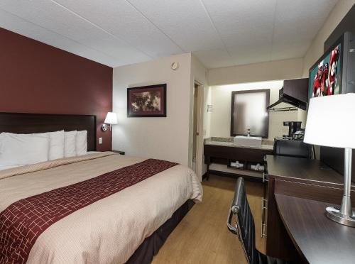 托萊多紅屋頂酒店- 莫米 (Red Roof Inn Toledo - Maumee) in 毛米 (OH) 托萊多紅屋頂酒店- 莫米 (Red Roof Inn Toledo - Maumee) in 毛米 (OH)