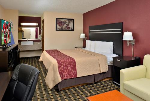 Red Roof Inn Cartersville - Emerson/LakePoint North in Cartersville (GA) Red Roof Inn Cartersville - Emerson/LakePoint North in Cartersville (GA)