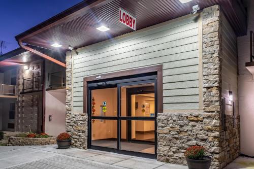 A szálláshely kívülről, Red Roof Inn Richmond, IN in Richmond (Indiana) A szálláshely kívülről, Red Roof Inn Richmond, IN in Richmond (Indiana)