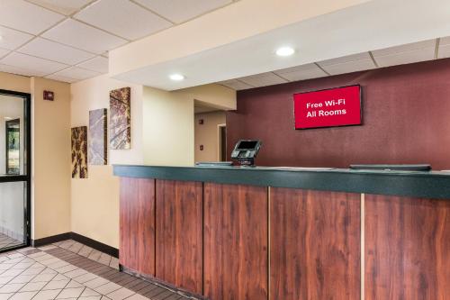 大堂, 特克薩卡納紅頂酒店 (Red Roof Inn Texarkana) in 博柔 (AR) 大堂, 特克薩卡納紅頂酒店 (Red Roof Inn Texarkana) in 博柔 (AR)