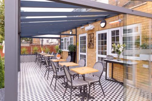 Facilities, Imperial Guest House Ltd. near Hounslow Central Tube Station Facilities, Imperial Guest House Ltd. near Hounslow Central Tube Station