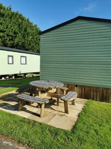 Woofles Luxury Caravan at Knaresborough Lido in Harrogate Városközpont Woofles Luxury Caravan at Knaresborough Lido in Harrogate Városközpont