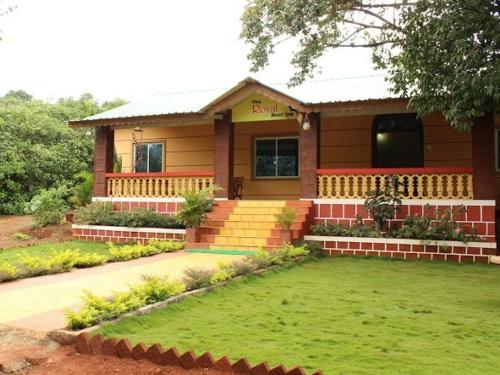 Royal Nest Villa in Moleshwar Royal Nest Villa in Moleshwar